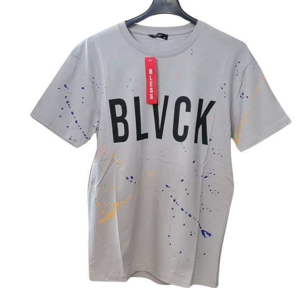 T-Shirt Bezowy z napisem BLVCK