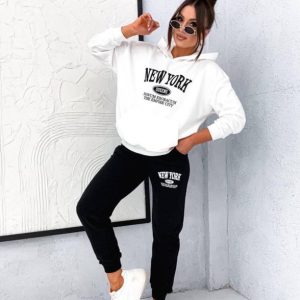 Modny dres damski z nadrukiem NEW YORK