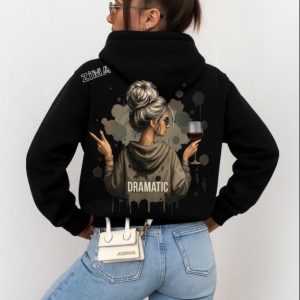 Bluza ocieplana z nadrukiem „Dramatic”