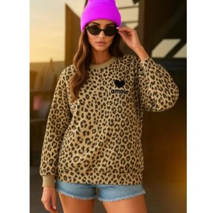 Bluza w modny wzór panterki z napisem „Amour”